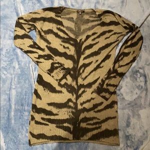 Animal printed sweater